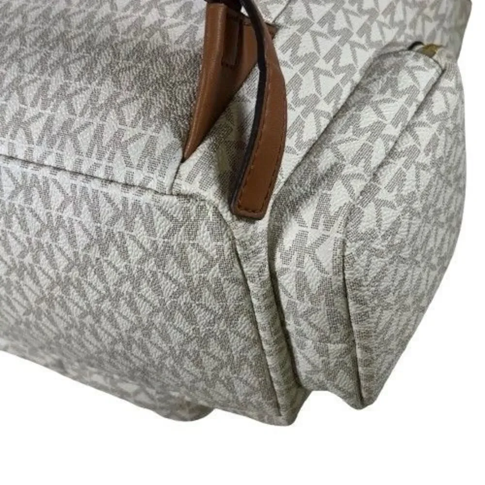 MICHAEL KORS ABBEY Vanilla Large Cargo Signature Backpack Bag 35T9GAYB7B NWOT